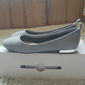 Brand new! Size 5 Aldo blue/gray flats w/gold heel